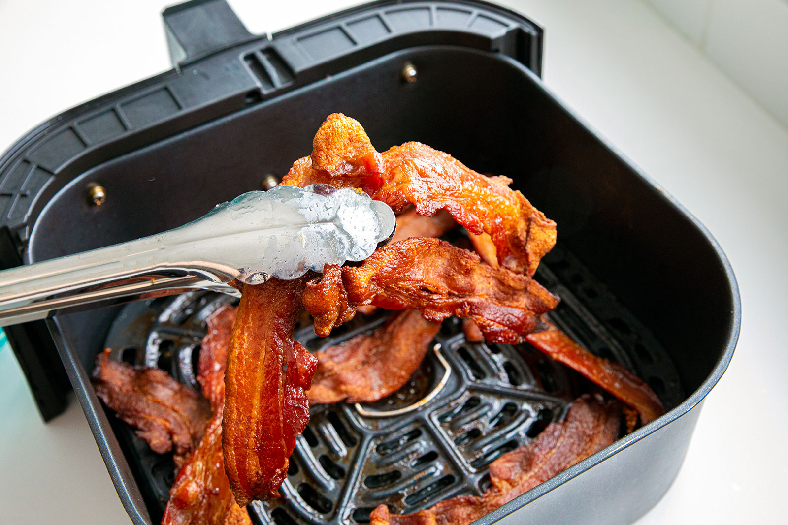 Air fryer bacon - Cook perfect bacon in the air fryer!- Ketofocus