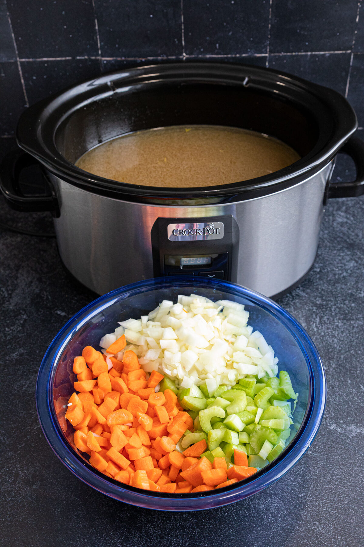 vegetables for slow cooker chicken noodle soup 