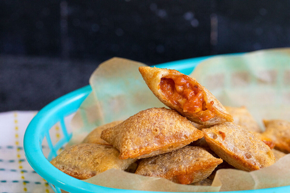 air fryer pizza bites on a plate 