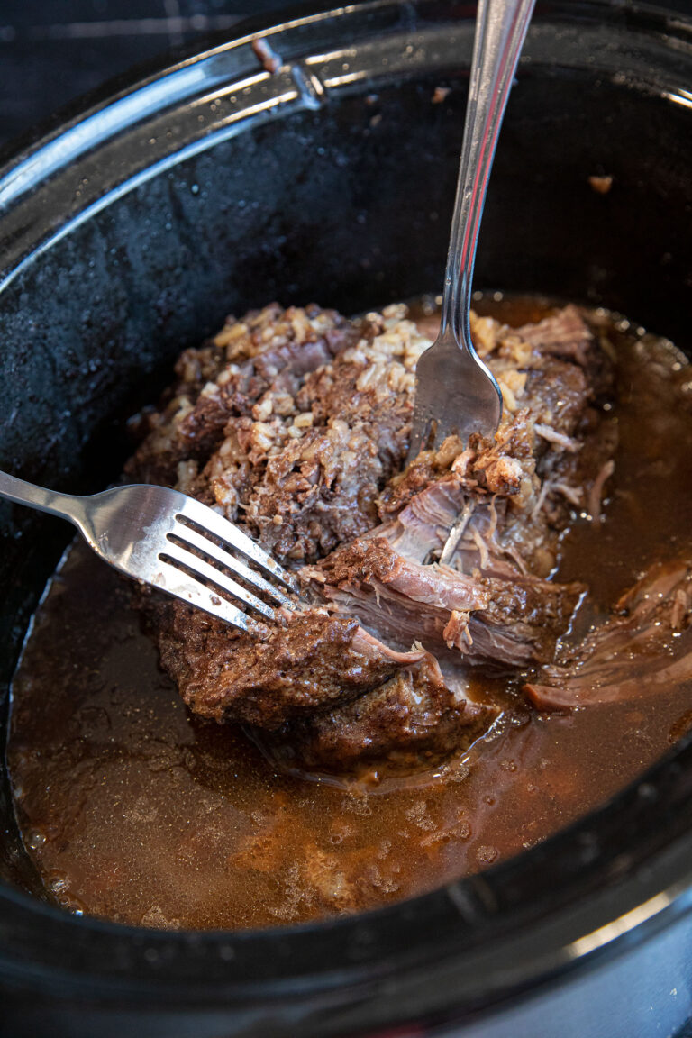 Slow Cooker Shredded Beef and Gravy Fast and Slow Cooking
