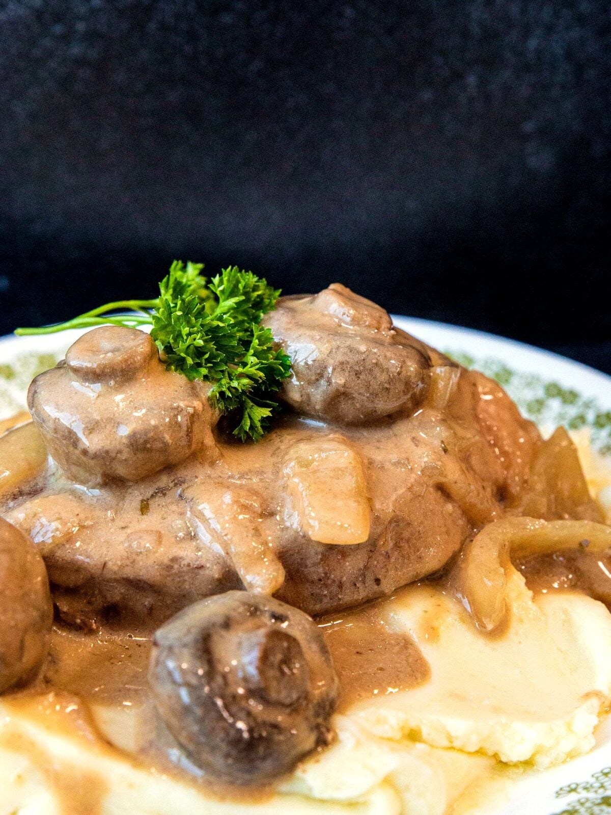 Round steak in creamy mushroom gravy in the slow cooker